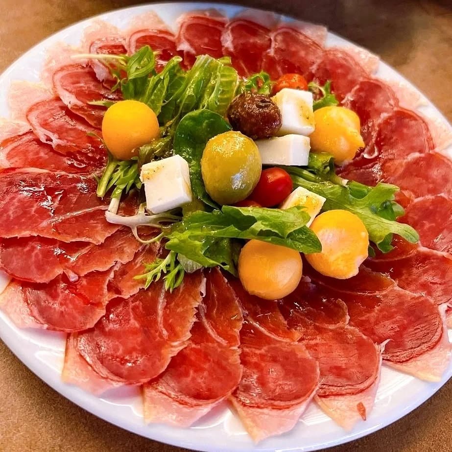 Iberico Salad